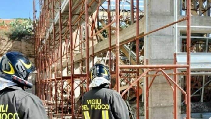 Crollo del solaio di una scuola a Pergusa