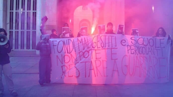 La protesta degli studenti di Lecce